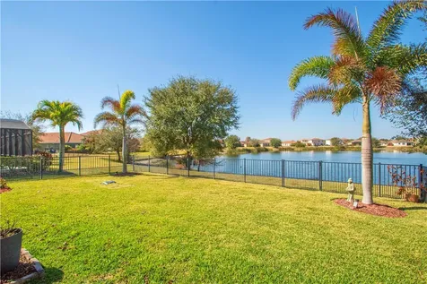 1744 Berkshire Circle SW Vero Beach FL 32968