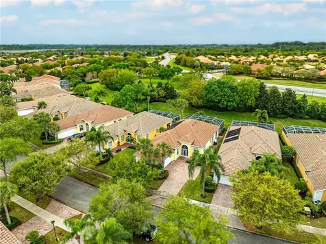 5193 Eleuthra Circle Vero Beach FL 32967