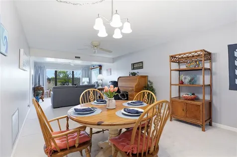 35 Plantation Drive Vero Beach FL 32966