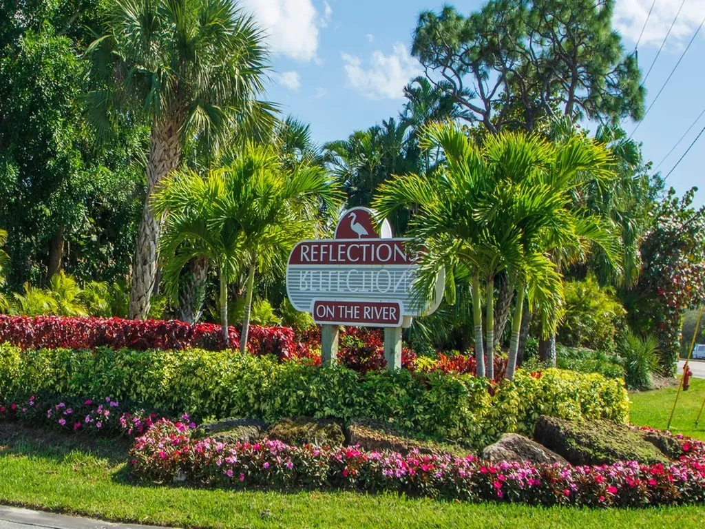 6240 E Mirror Lake Drive Sebastian FL 32958