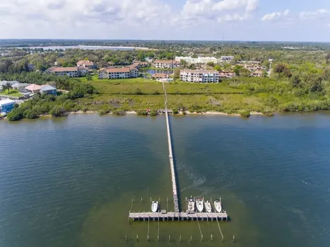 6240 E Mirror Lake Drive Sebastian FL 32958