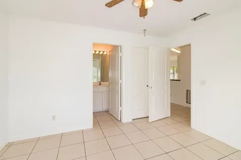 2345 89th Court Vero Beach FL 32966
