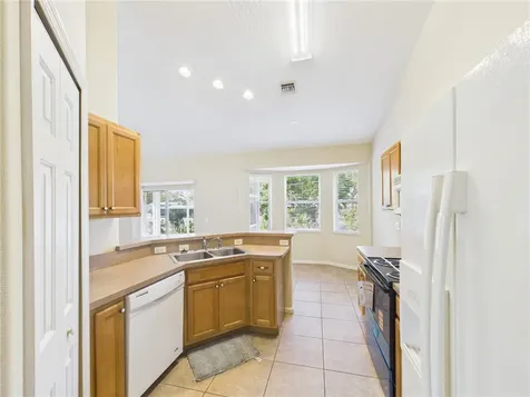 462 Lloyd Street Sebastian FL 32958