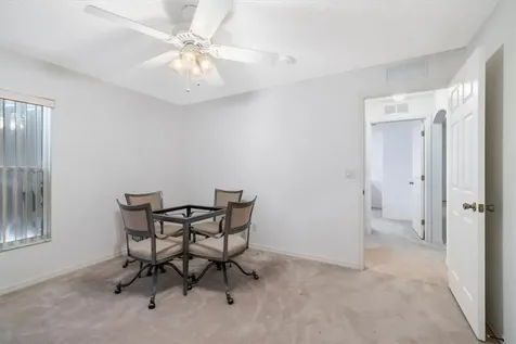 1009 E 13th Square Vero Beach FL 32960