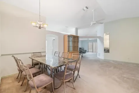 1009 E 13th Square Vero Beach FL 32960