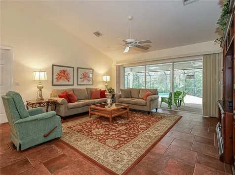 121 38th Court Vero Beach FL 32968