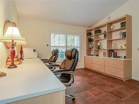 121 38th Court Vero Beach FL 32968