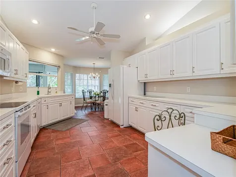 121 38th Court Vero Beach FL 32968