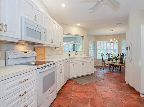 121 38th Court Vero Beach FL 32968