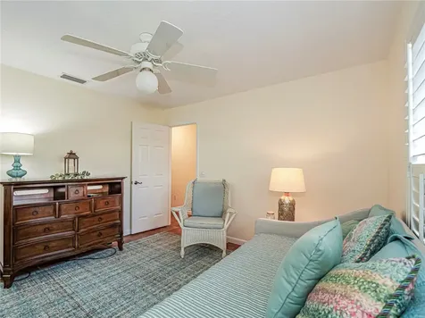 121 38th Court Vero Beach FL 32968