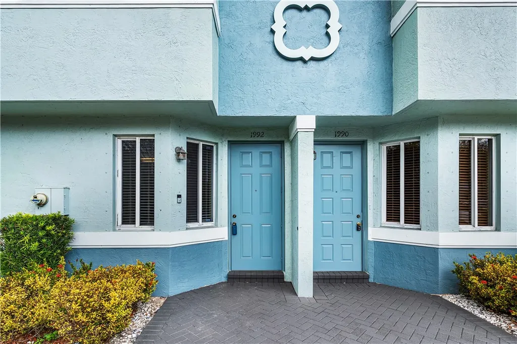 1992 Alamanda Way Riviera Beach FL 33404