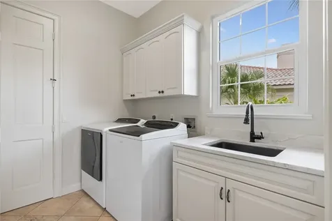 1885 Paseo Del Lago Lane Vero Beach FL 32967