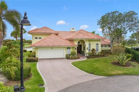 1885 Paseo Del Lago Lane Vero Beach FL 32967