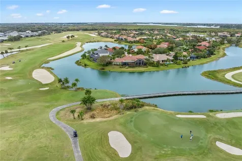 1885 Paseo Del Lago Lane Vero Beach FL 32967