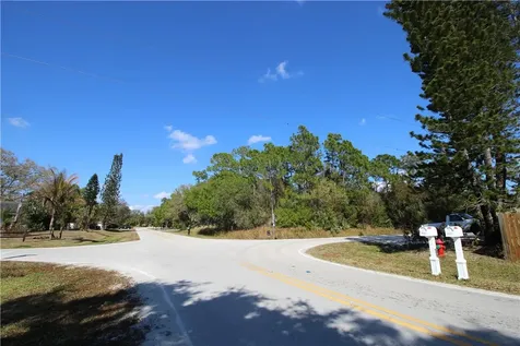 2400 85th Court Vero Beach FL 32966