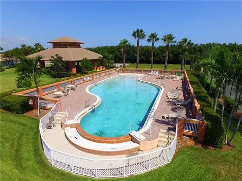 1932 Lynx Drive Hutchinson Island FL 34949