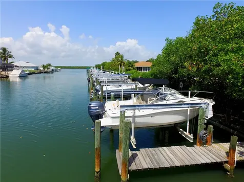 1932 Lynx Drive Hutchinson Island FL 34949