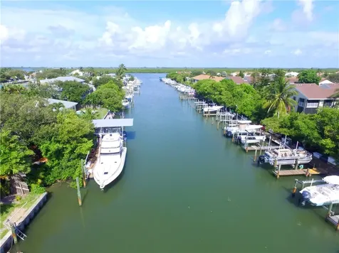 1932 Lynx Drive Hutchinson Island FL 34949
