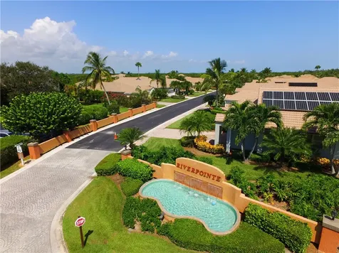 1932 Lynx Drive Hutchinson Island FL 34949