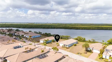 1932 Lynx Drive Hutchinson Island FL 34949
