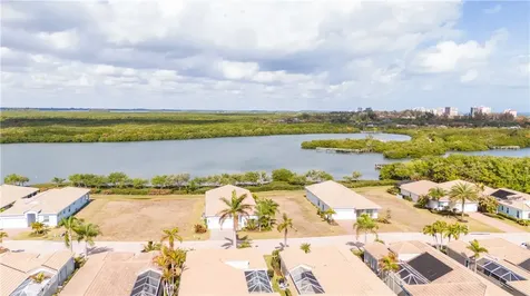 1932 Lynx Drive Hutchinson Island FL 34949