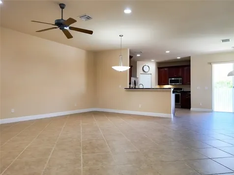 323 Versailles Lane Vero Beach FL 32960