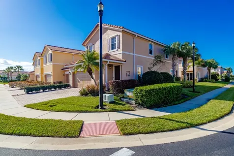 323 Versailles Lane Vero Beach FL 32960