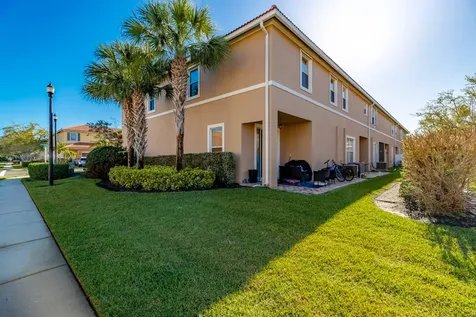 323 Versailles Lane Vero Beach FL 32960
