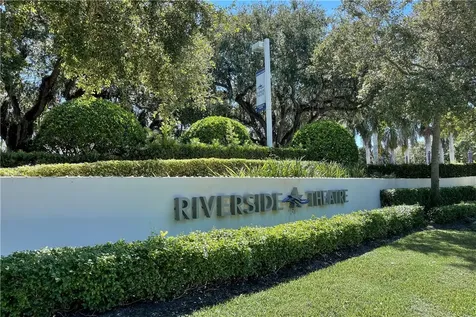 219 15th Place SW Vero Beach FL 32962