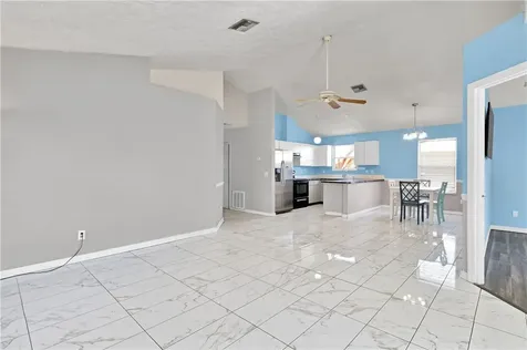 219 15th Place SW Vero Beach FL 32962