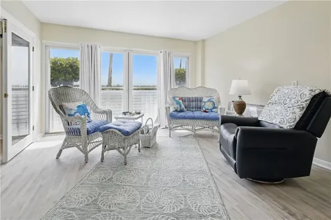 1026 Flamevine Lane Vero Beach FL 32963