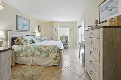 1026 Flamevine Lane Vero Beach FL 32963