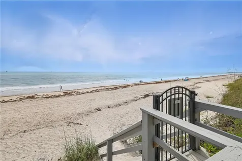 1026 Flamevine Lane Vero Beach FL 32963