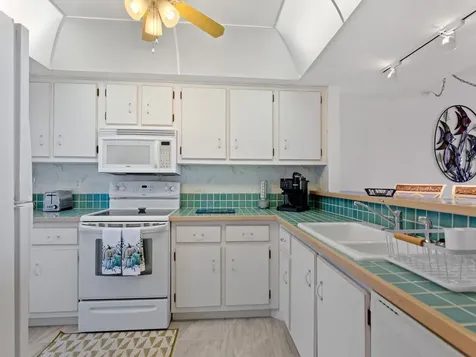 4141 Ocean Drive Vero Beach FL 32963