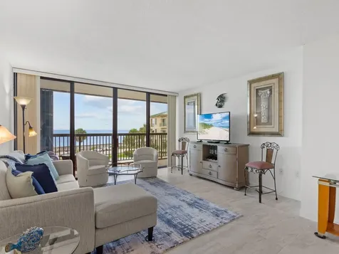 4141 Ocean Drive Vero Beach FL 32963