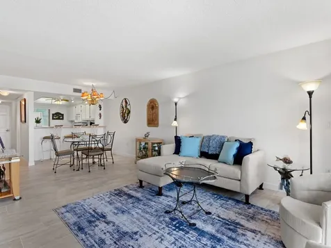 4141 Ocean Drive Vero Beach FL 32963
