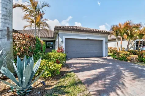 5129 Unity Square Vero Beach FL 32967