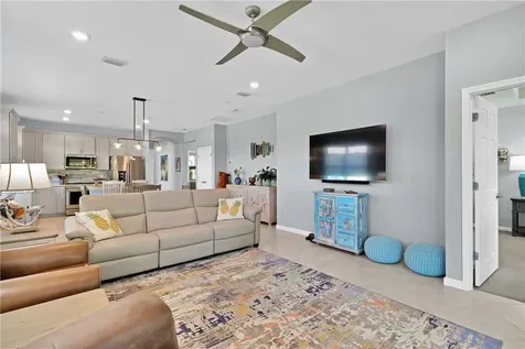 5129 Unity Square Vero Beach FL 32967