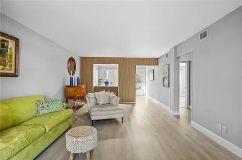 677 Royal Palm Boulevard Vero Beach FL 32960