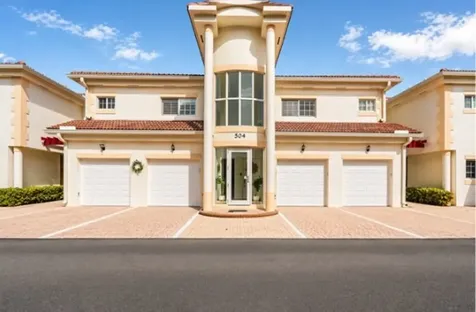 504 7th Square Vero Beach FL 32962