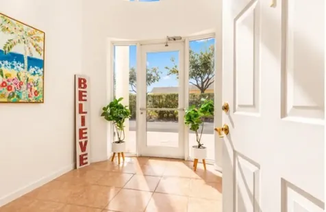 504 7th Square Vero Beach FL 32962