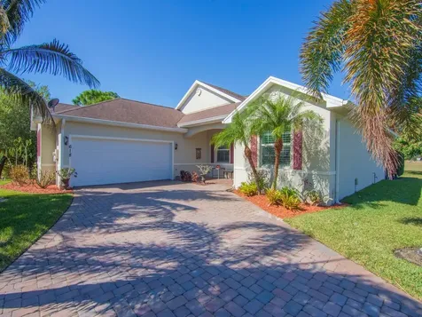 618 Gossamer Wing Way Sebastian FL 32958