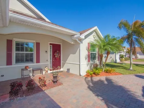 618 Gossamer Wing Way Sebastian FL 32958