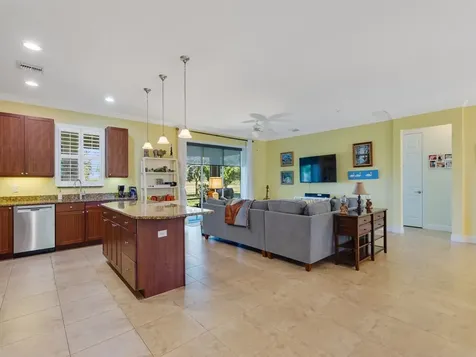 618 Gossamer Wing Way Sebastian FL 32958