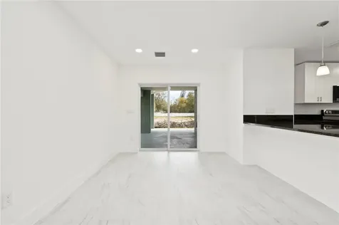 9376 103rd Court Vero Beach FL 32967
