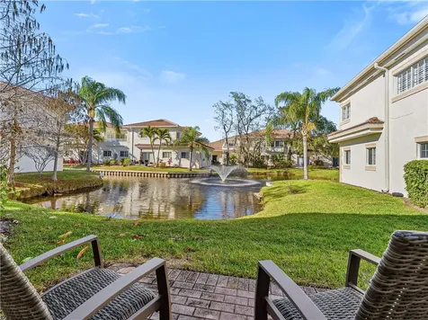 504 7th Square Vero Beach FL 32962