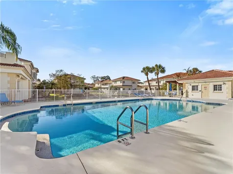 504 7th Square Vero Beach FL 32962