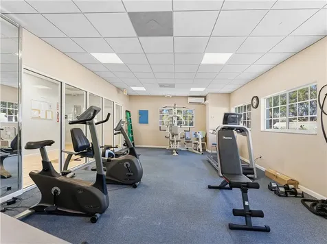 504 7th Square Vero Beach FL 32962