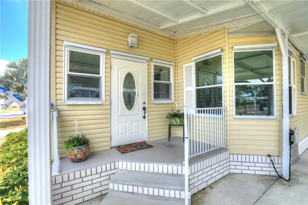 5439 Bannock Street Micco FL 32976