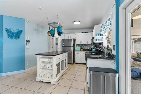 1085 24th Place SW Vero Beach FL 32962